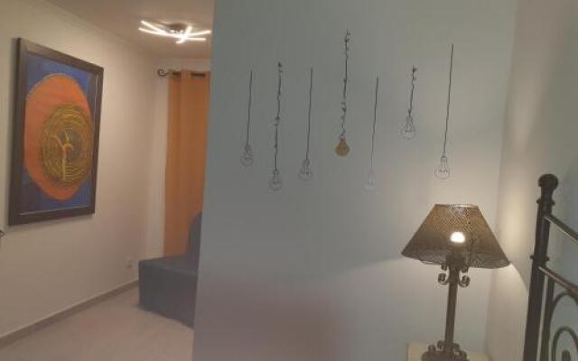 Lisbon Hostel Terminal 4