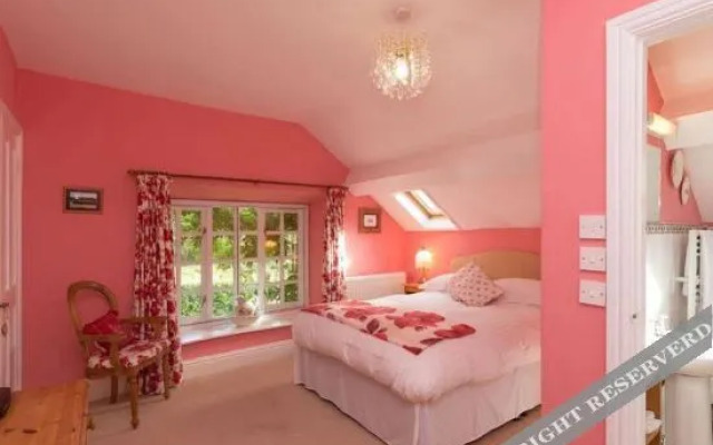 Ty Derw Country House