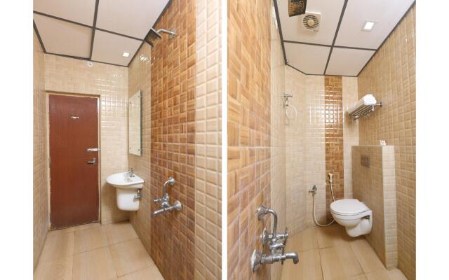 OYO Flagship 1246 Raaj Residency
