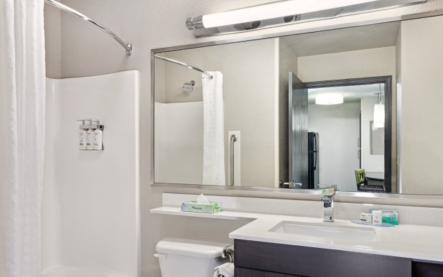 Candlewood Suites Appleton by IHG