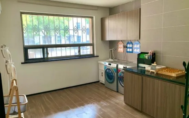HanTing Hotel (Wuxi Taihu International Expo Center) – Kitchen – Wuxi