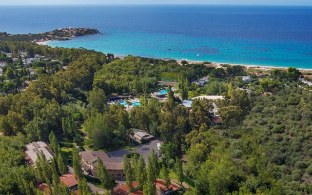 Calaserena Resort