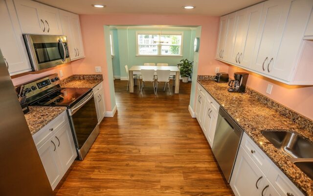 203 Fairweather Villa C