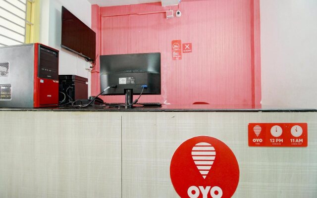 OYO 6732 Dheeran Residency
