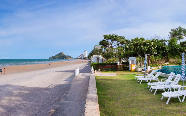 Baan Poolom Beachfront Condominium