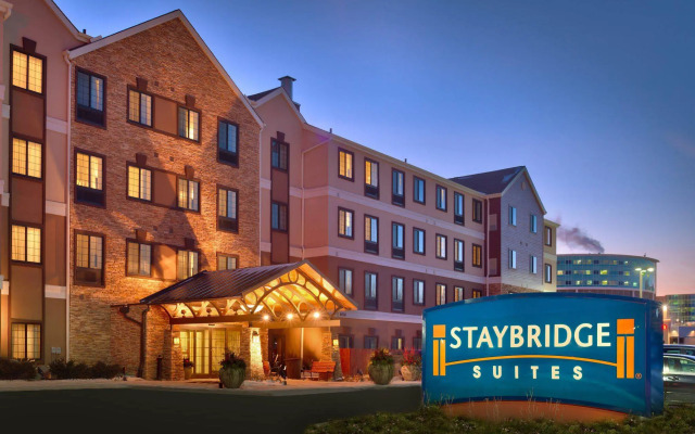 Staybridge Suites Omaha 80th And Dodge by IHG