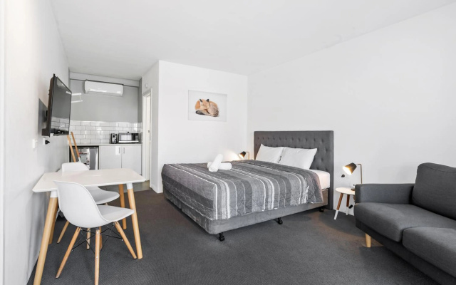 Comfort Inn Commodore Albury – Guest Rooms – Albury