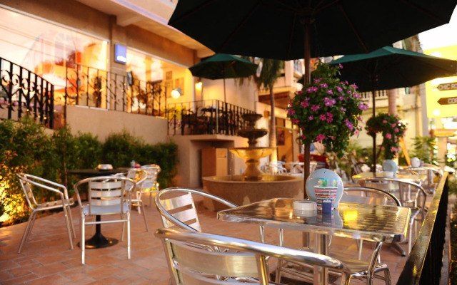 Chic Boutique Hotel