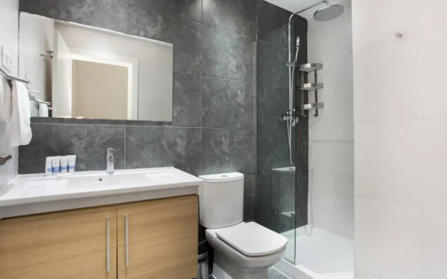 Bright and modern 2bedroom in Las Ramblas 2 1A