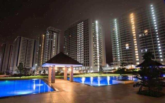 Cozy Staycation Tagaytay Wind Residences