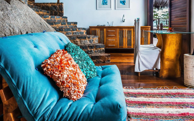 Casa de luxo com piscina e natureza em Ilhabela