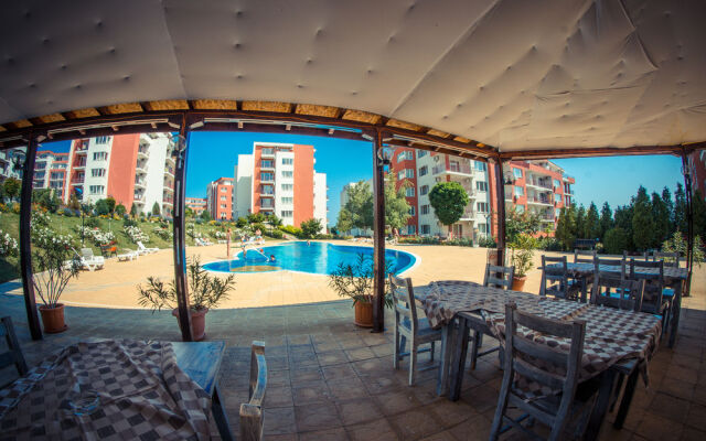 Fort Noks Grand Resort