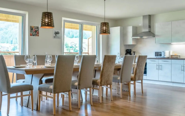 Spacious Apartment in Gosau near Ski Area