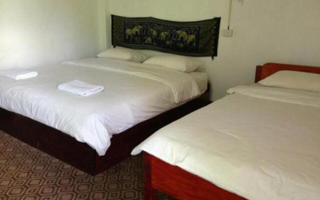 Pha Noi Guesthouse