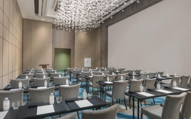 Crimson Resort & Spa Boracay