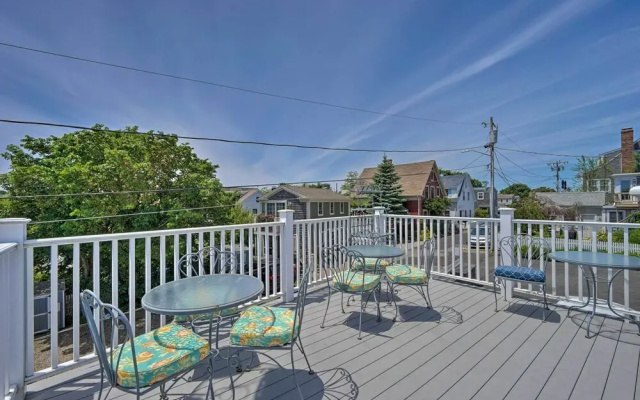 Walk to Commercial Street! Water-view Retreat