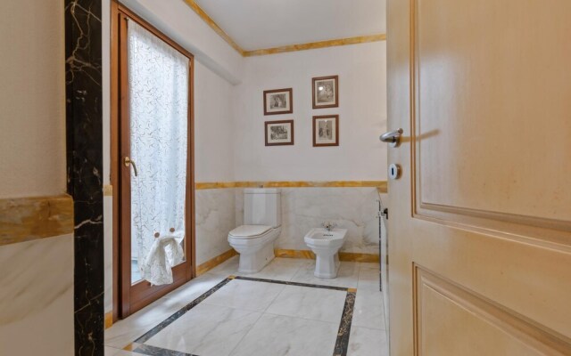Classy 1 Bedroom in the Heart of Verona