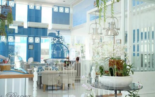 My Resort Condo in Hua Hin E204