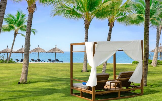 Hoi An Royal Beachfront Villas