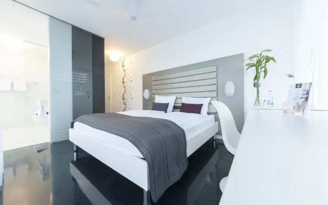 Sky Motel – Guest Rooms – Oberriet