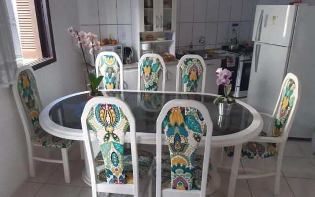 Um Lugar Ao Sol Apartment