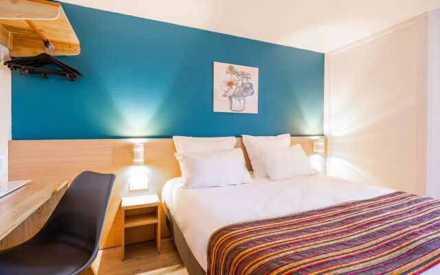Cambria Hotel Charleston Riverview