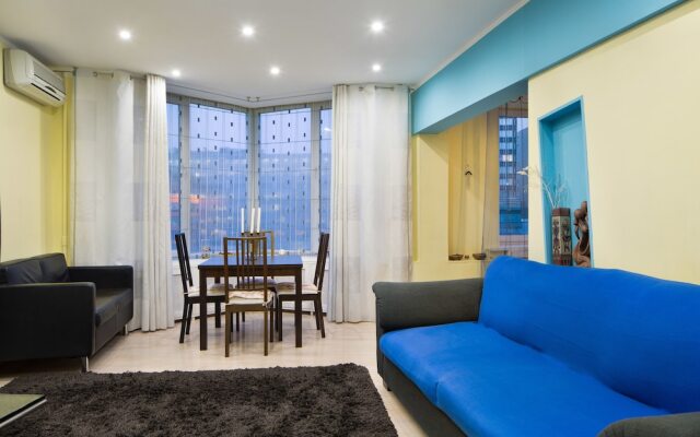 MosApts Zemlyanoy Val 52