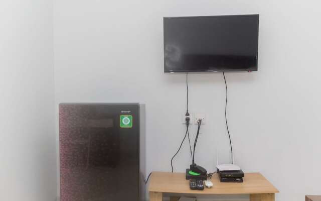 Homey And Comfort Studio At The Enviro Apartment