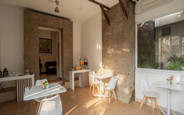 Swiss-Belcourt Sunset