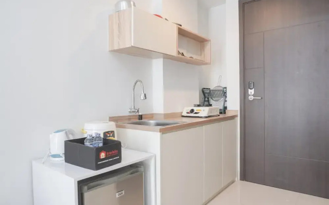 Modern Look Studio Room At Citra Living Apartment