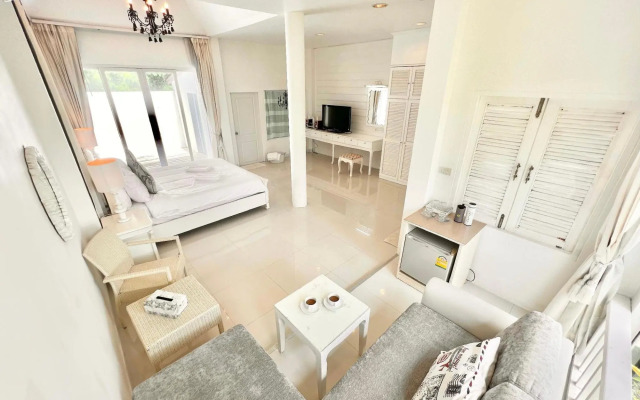 P.N.Mountain Resort and The Cliff Villas