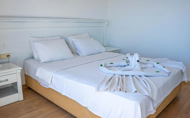 Honeymoon Hotel