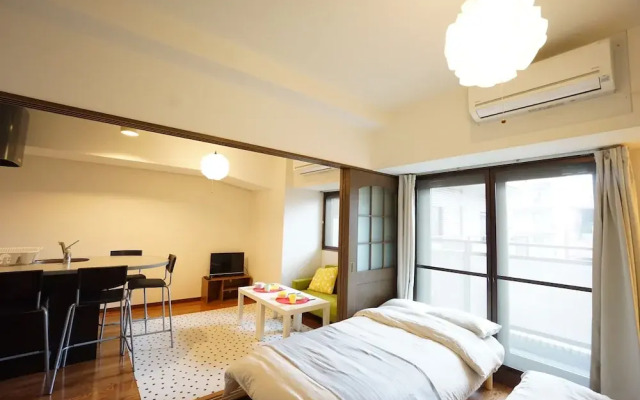 Terry's Apartment Shinsaibashi East I G06B