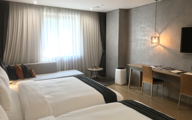 Hotel28 Myeongdong