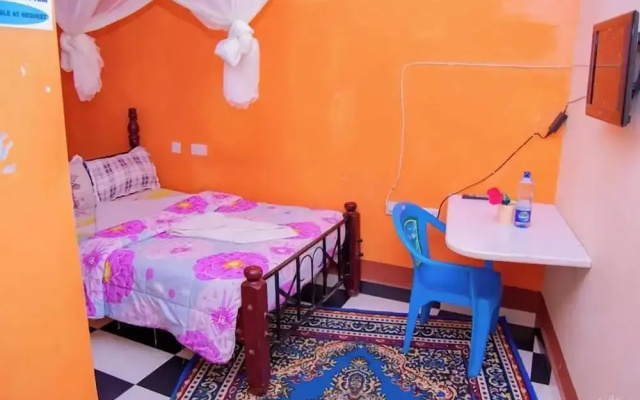 Prestige Guest House Karatina