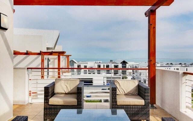 Azure 201 On Big Bay