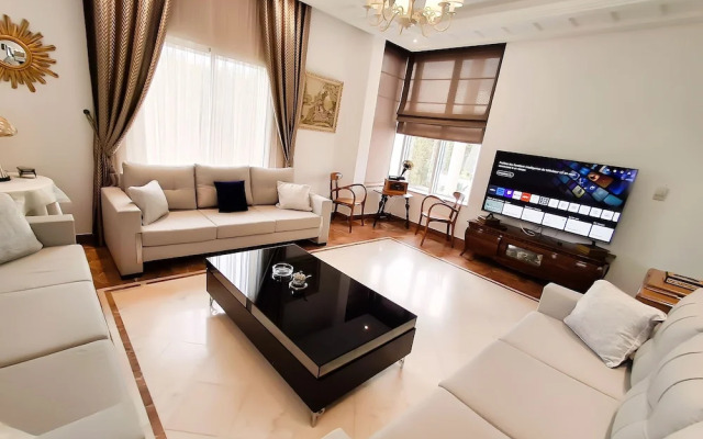 L'Orchidée - Luxury Suites