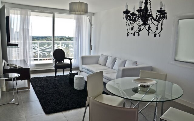 Yoo by Owner - Punta Location