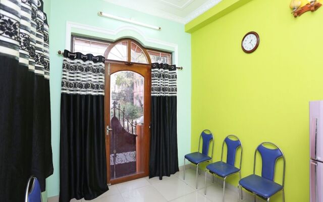 OYO 11731 Sterling Guest House