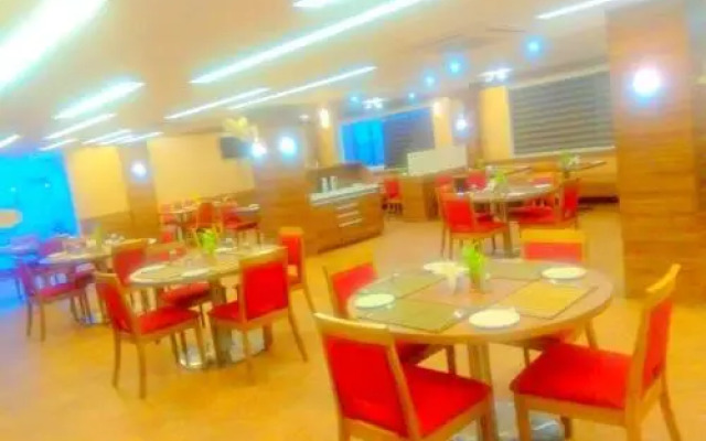 Hotel Jayson