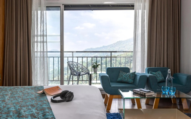 The Panoramic Getaway