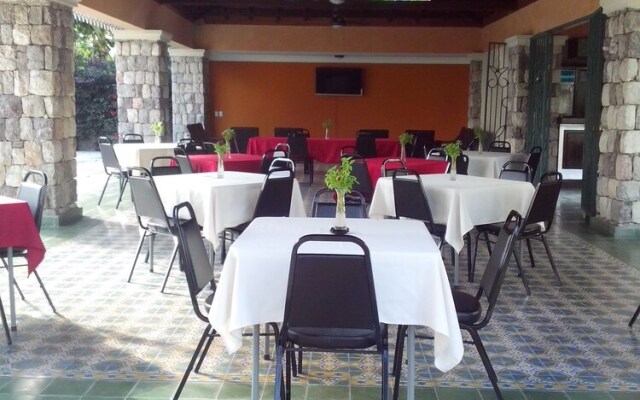 Hotel La Cretonne