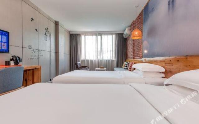 Tuke China Hotel (Taizhou Luqiao Convention and Exhibition Center)