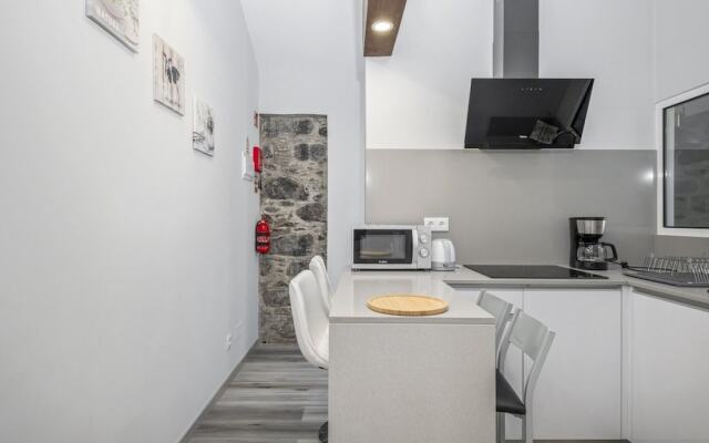 Basalt House B by Madeira Sun Travel