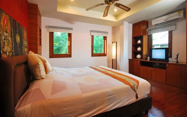 8 Bedrooms Twin Villas in Chaweng
