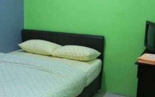 My Seven Days Inn (Seri Alam2)