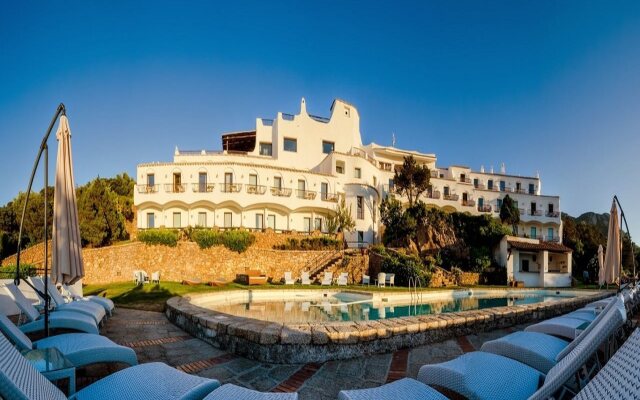 Hotel Luci di La Muntagna