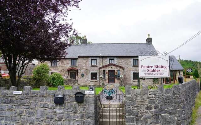 Pentre Riding Stable and Accommodation
