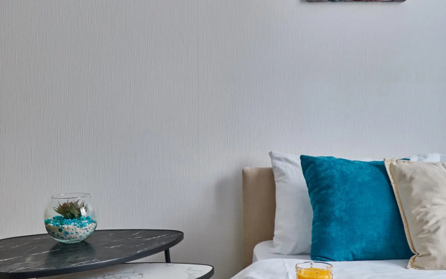 Апартаменты на улице Просвещения 10к2