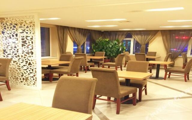 5 Young Day Hotel